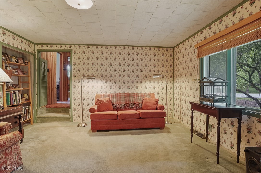 890 E Liberty Street, Hubbard, Ohio image 12
