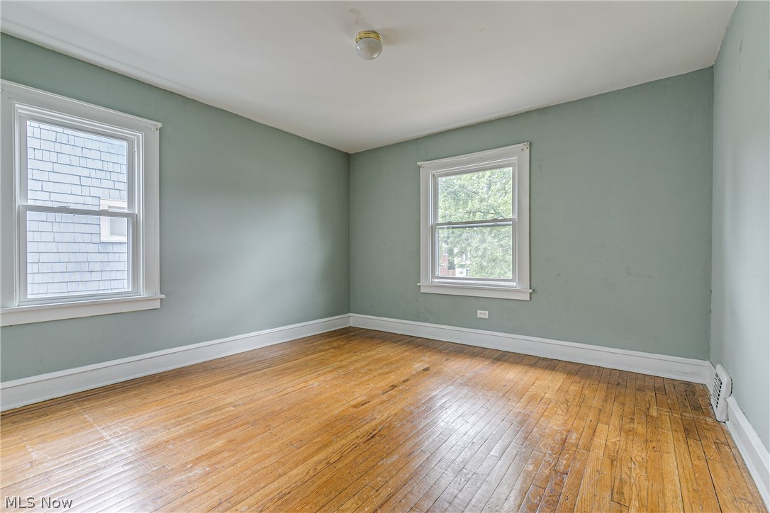 J L Free Land Cos Crown Point - Residential Lease
