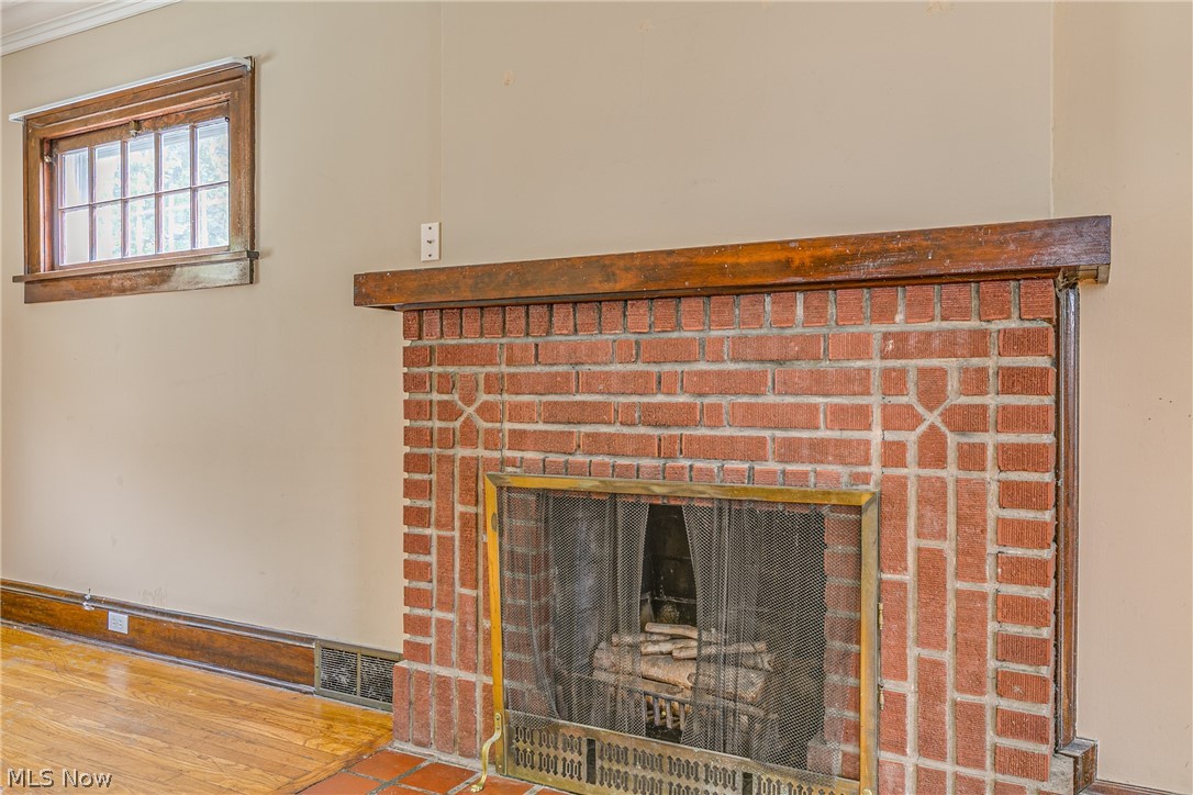 J L Free Land Cos Crown Point - Residential Lease