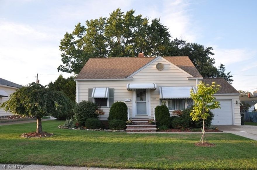 Be first or you’ll miss out! Very well kept home where pride of ownership is evident. New roof and tear off 2013. Completely gutted and remodeled bathroom 2014 with gorgeous porcelain tile and Moen fixtures. Finished basement with a second new full bath!  Living room and kitchen Freshly painted in tasteful neutral colors. Fully fenced park-like backyard with covered patio. Insulated to energy code. Glass block windows. Very low traffic -- dead end street, close to park with playground. Walking distance to Metro Parks, shopping, restaurants and highway access. Quick occupancy is available!