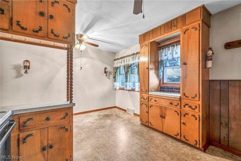 Tiny photo for 7181 York Road, Parma, OH 44130 (MLS # 5187161)