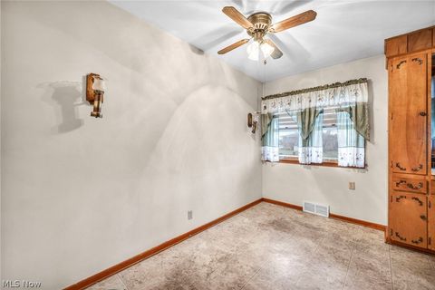 Tiny photo for 7181 York Road, Parma, OH 44130 (MLS # 5187161)