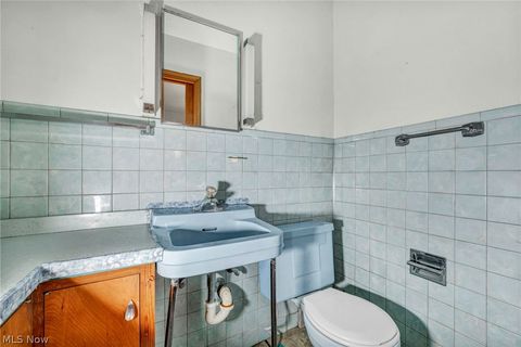 Tiny photo for 7181 York Road, Parma, OH 44130 (MLS # 5187161)