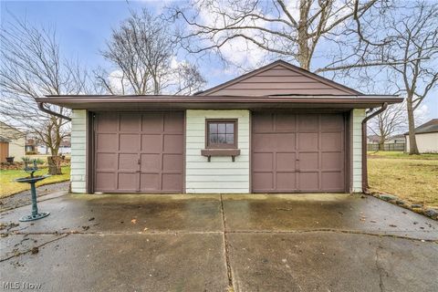 Tiny photo for 7181 York Road, Parma, OH 44130 (MLS # 5187161)