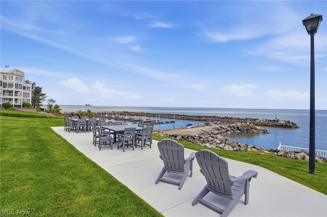 Beachwood Villa Condo - Residential