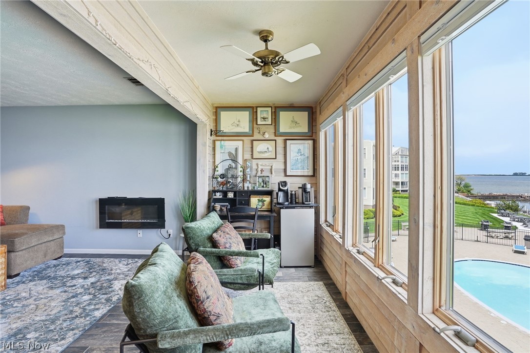 Beachwood Villa Condo - Residential