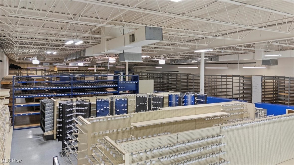 Ravenswood, West Virginia 26164, United States, ,Commercial,Active,220196