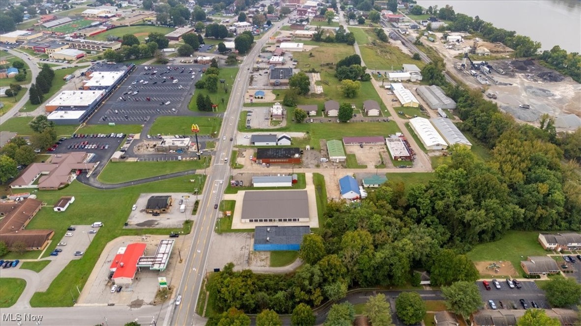 Ravenswood, West Virginia 26164, United States, ,Commercial,Active,220196