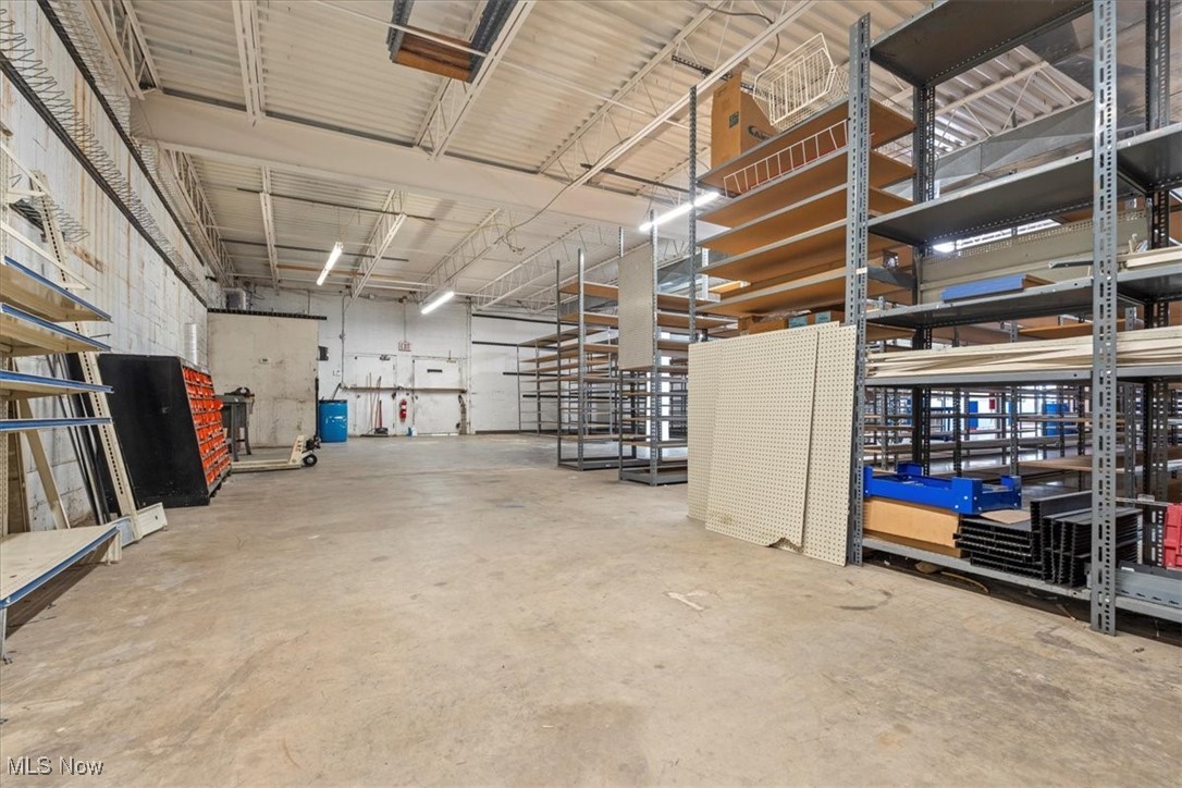 Ravenswood, West Virginia 26164, United States, ,Commercial,Active,220196