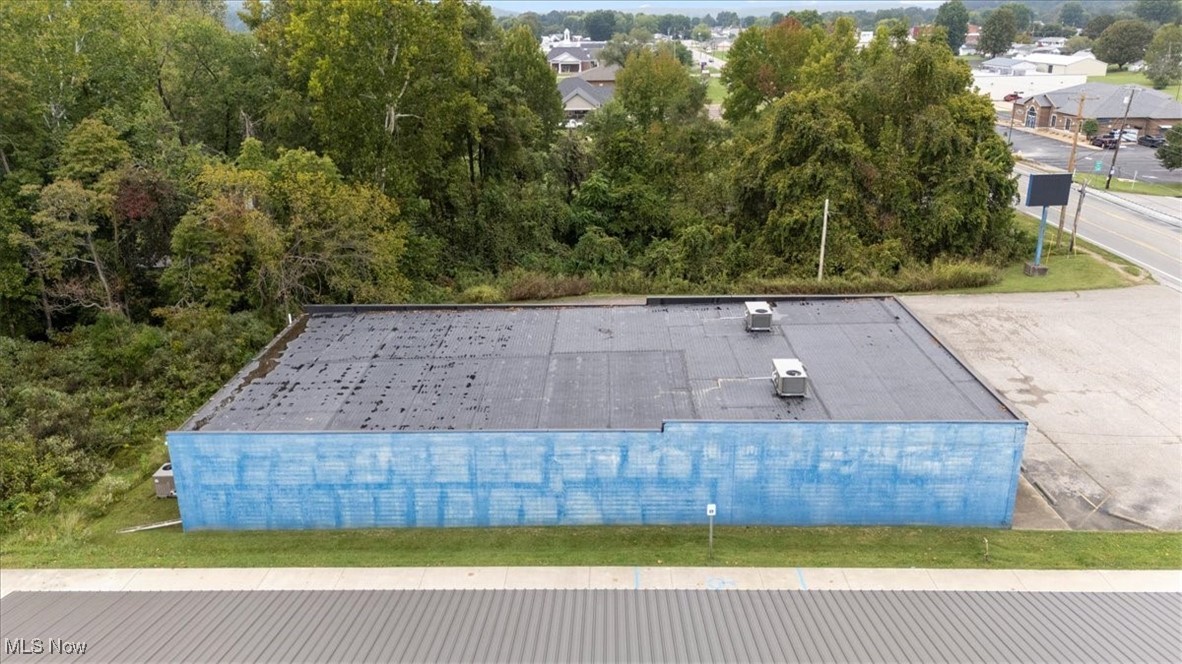 Ravenswood, West Virginia 26164, United States, ,Commercial,Active,220196