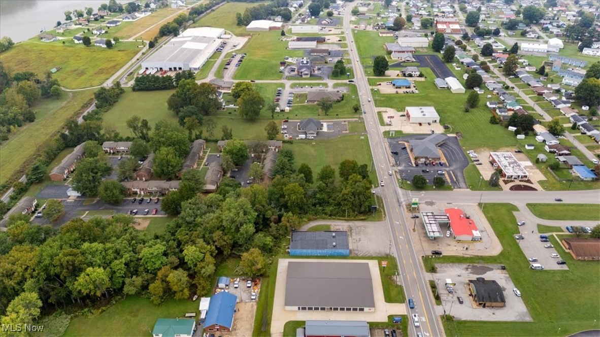 Ravenswood, West Virginia 26164, United States, ,Commercial,Active,220196