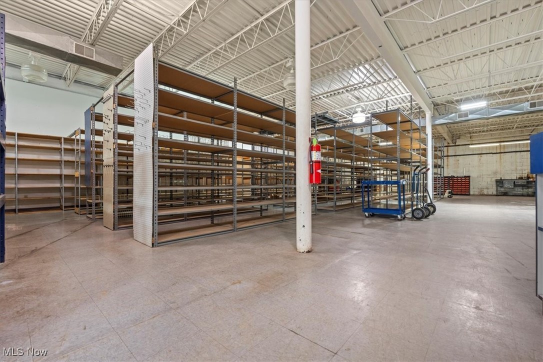 Ravenswood, West Virginia 26164, United States, ,Commercial,Active,220196