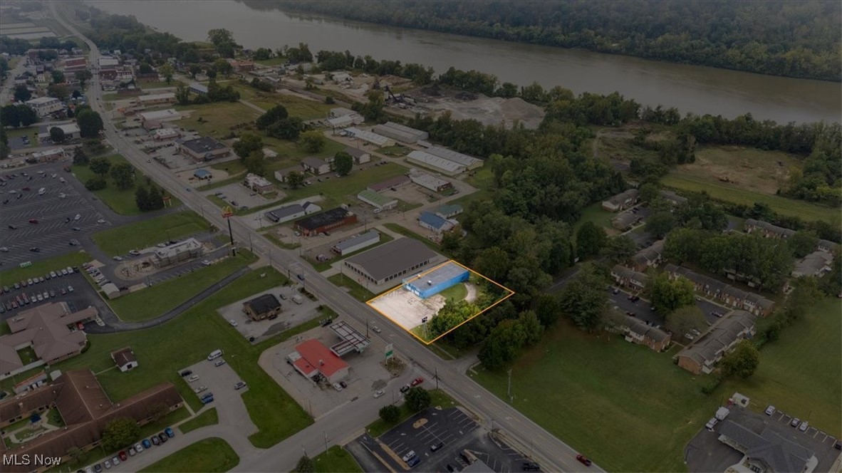 Ravenswood, West Virginia 26164, United States, ,Commercial,Active,220196