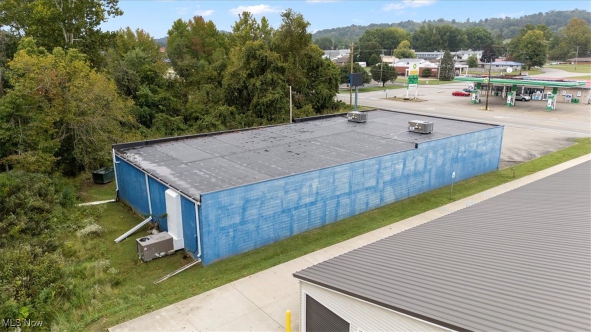 Ravenswood, West Virginia 26164, United States, ,Commercial,Active,220196