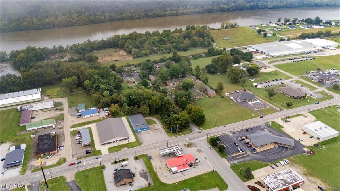 Ravenswood, West Virginia 26164, United States, ,Commercial,Active,220196