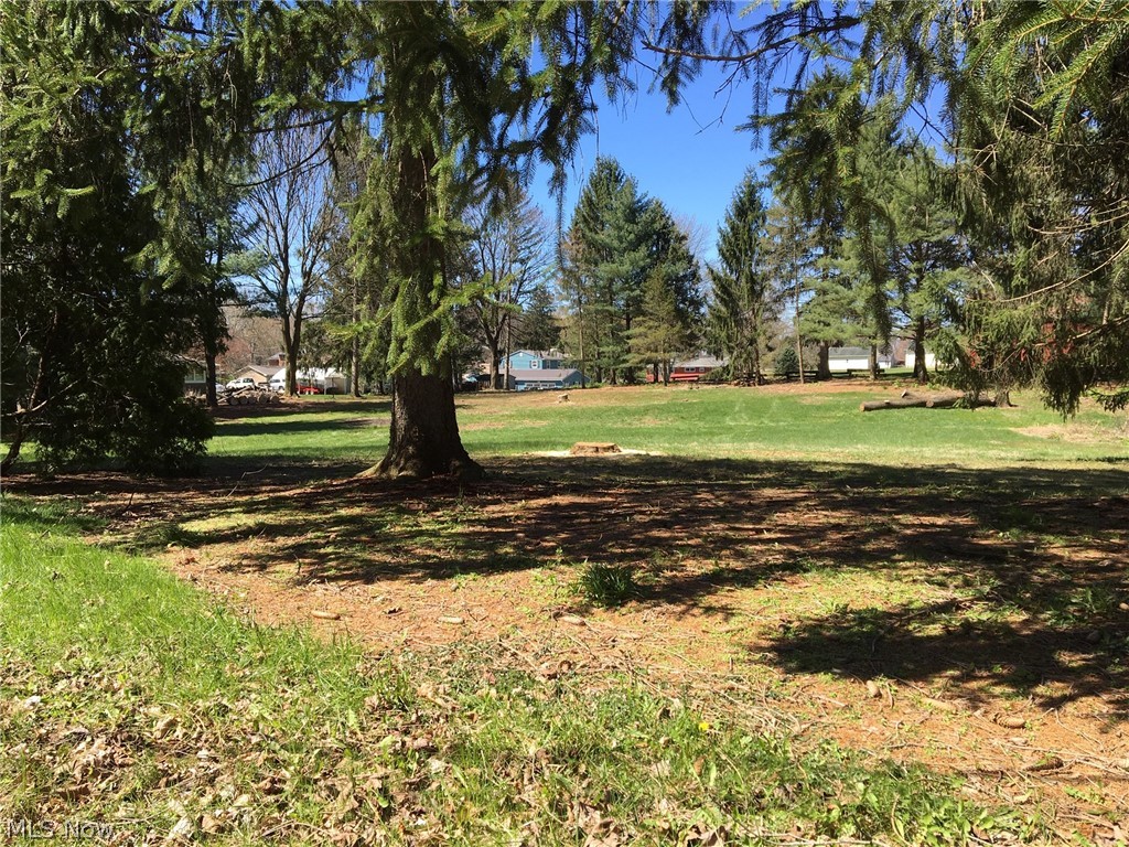 Uniontown Knolls - Land