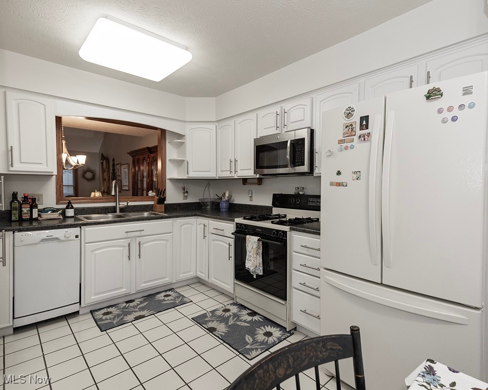 Villas At Highland Park - Residential