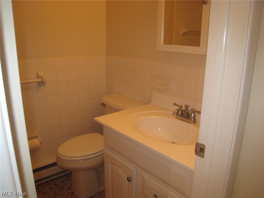 Silver Lake Towers Condo - Residential