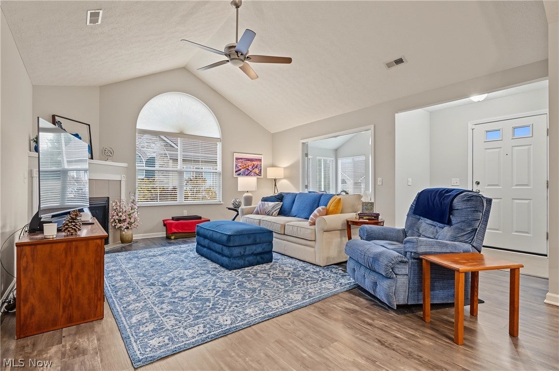 1938 Fairways Drive