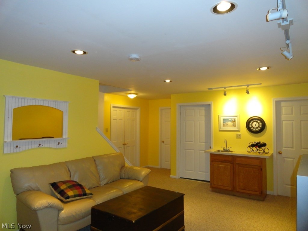 Hudson Park Estate #6 - Residential