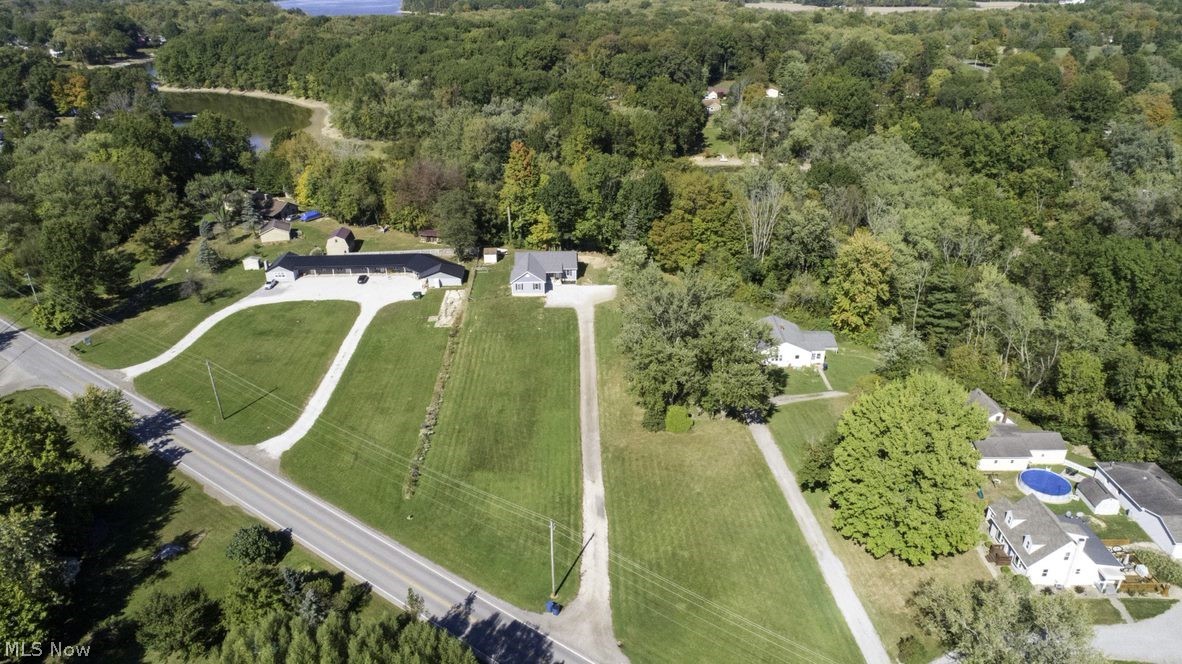 H Phillips & E Hoyle 01 - Residential