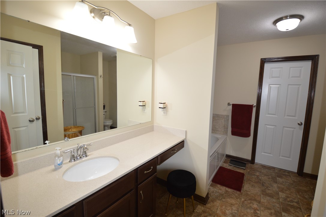 H Phillips & E Hoyle 01 - Residential