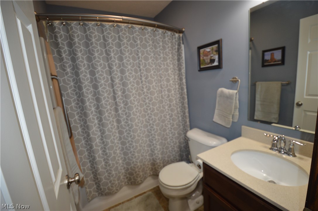 H Phillips & E Hoyle 01 - Residential