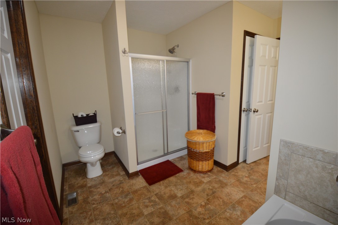 H Phillips & E Hoyle 01 - Residential