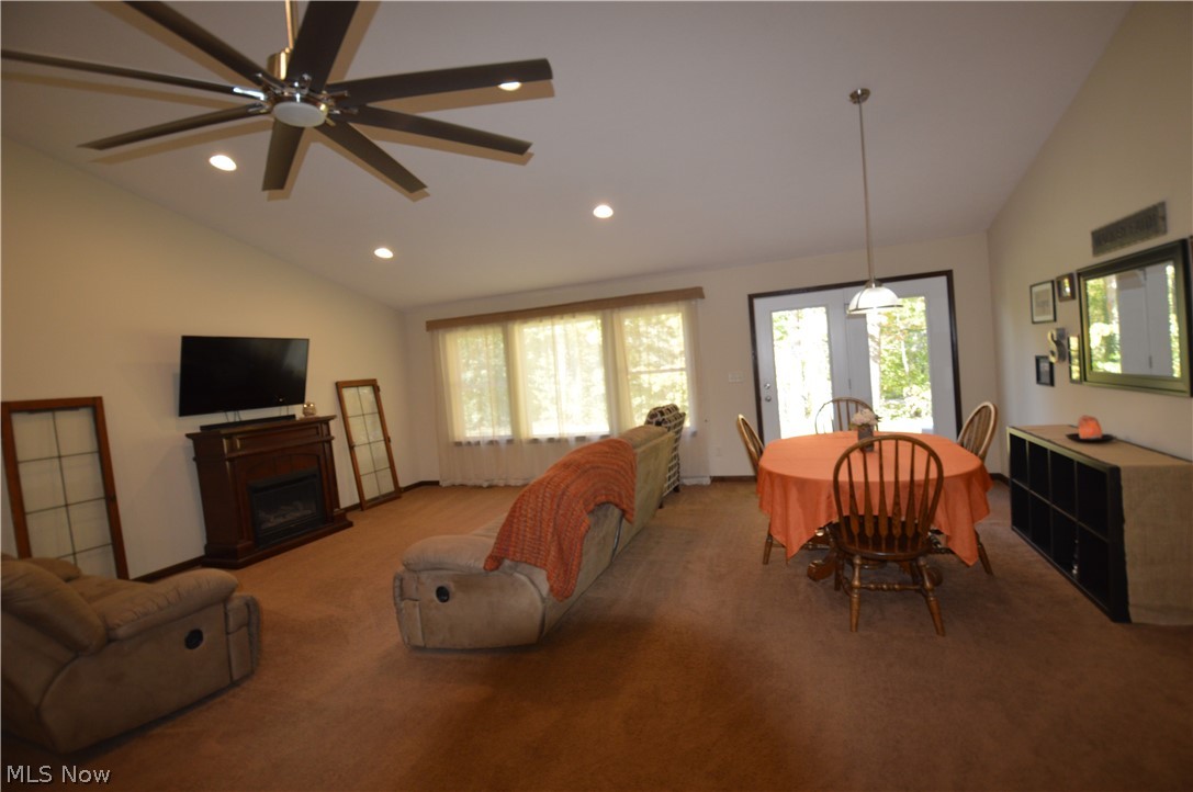 H Phillips & E Hoyle 01 - Residential