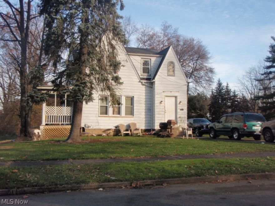 Great investment with an established tenant. Property is being sold "as-is" with buyer/buyer's agent doing as much due diligence as possible. Seller to make no repairs, guarantees, or warranties. All offers to be submitted with proof of funds.