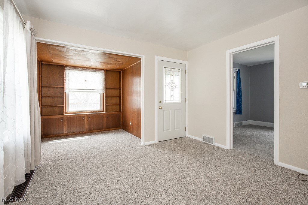 21101 Recher Avenue, Euclid, Ohio image 3
