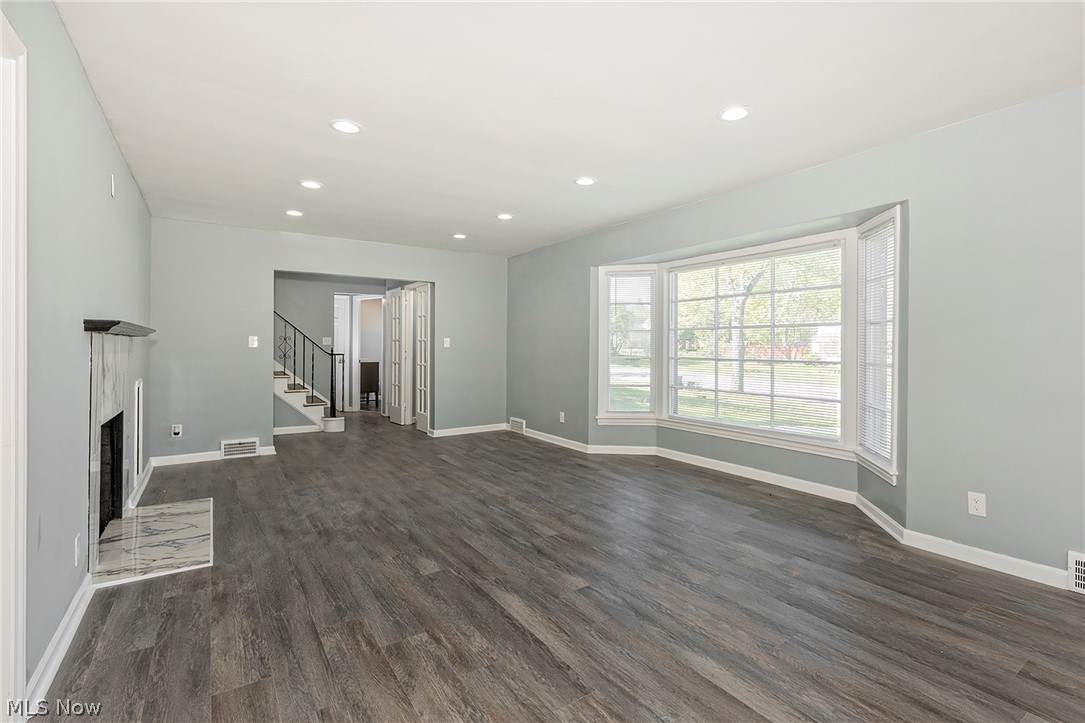 Forest Hill 14 - Residential