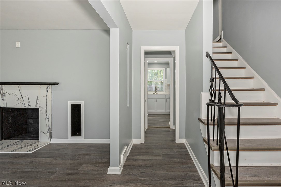 Forest Hill 14 - Residential