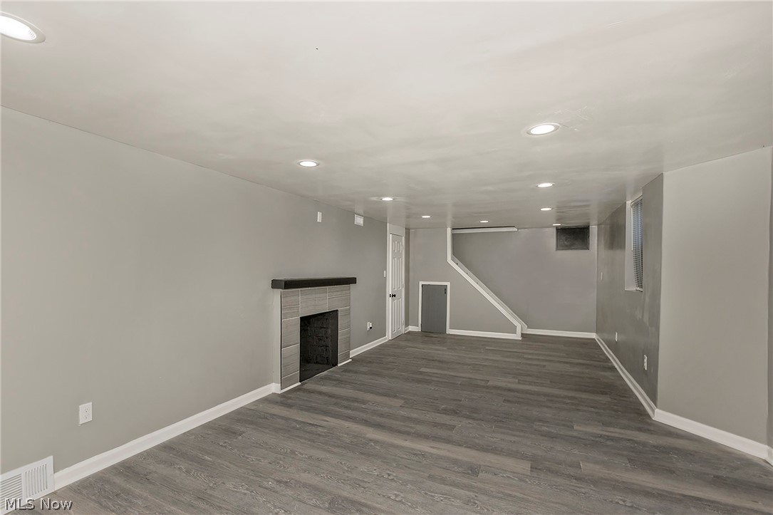 Forest Hill 14 - Residential