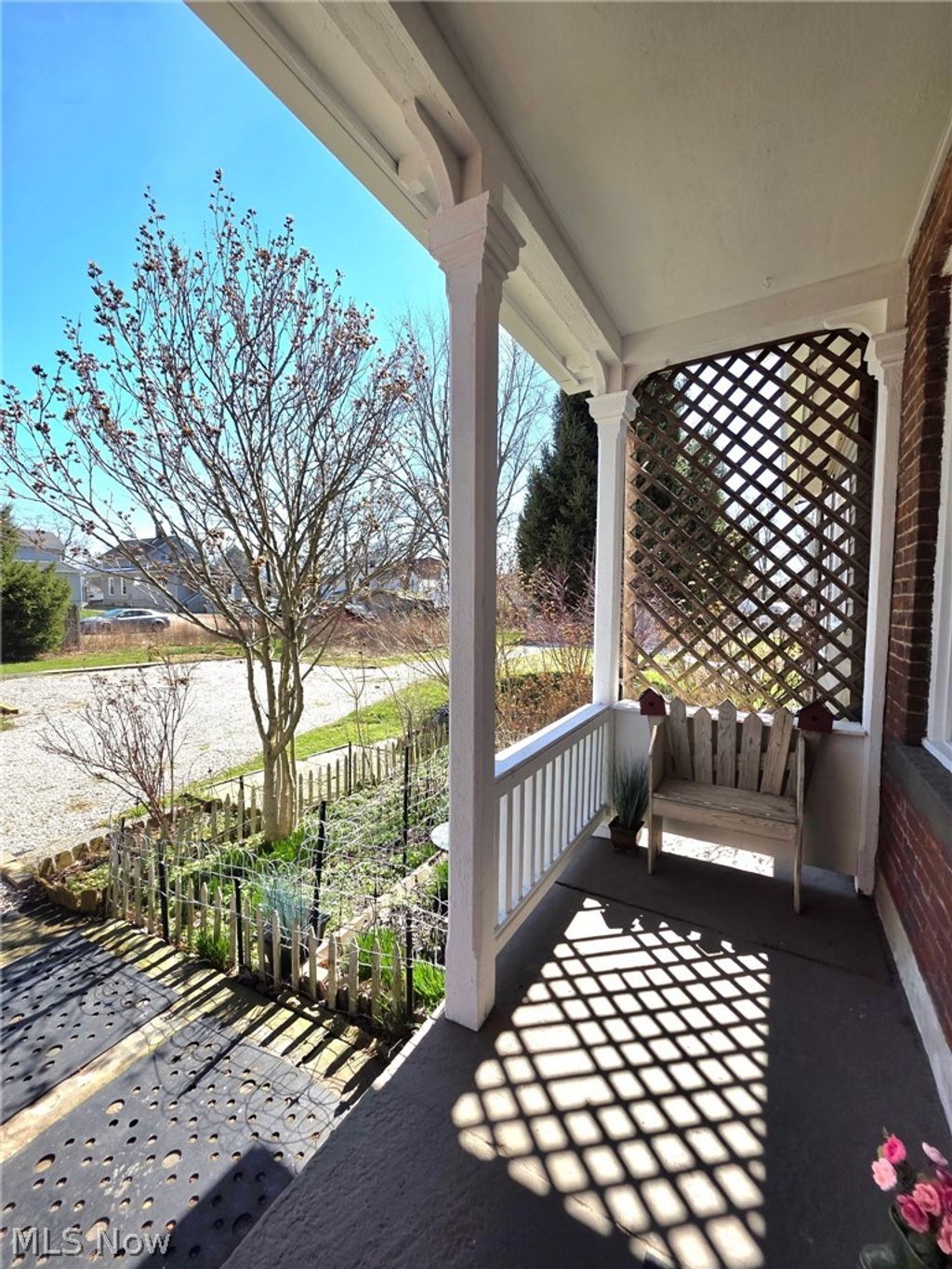 Photo of 263 W Riddle Avenue, Ravenna, OH 44266 (MLS # 5195133)