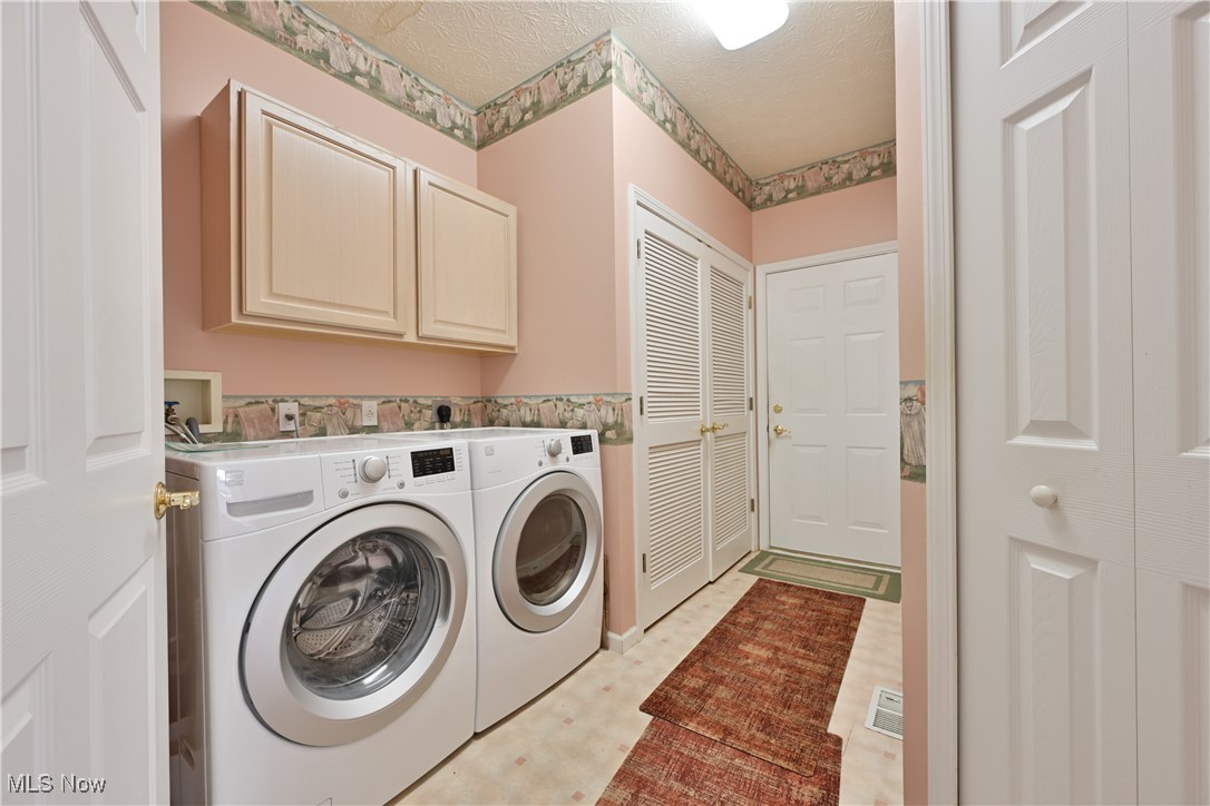 Avenbury Lakes Subdivision - Residential