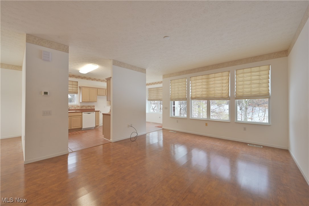 Avenbury Lakes Subdivision - Residential