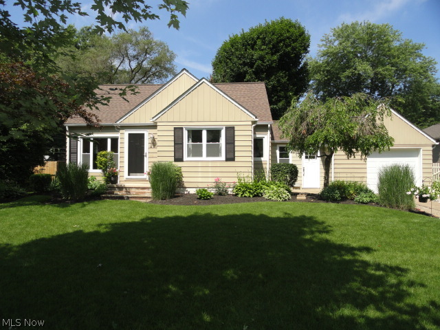 Here's a Silver Lake Village Cape in pristine condition. 3 bedrooms, 2 full baths. Tastefully updated and maintained in excellence. Living area redesigned to create an open floor plan with spacious living and dining open to kitchen. Generous sized windows keep it light and bright. Beautifully refinished hardwood floors. Sharp kitchen with newer cabinets, counters, appliances and tile floor. 2nd floor Bedroom with walk-in closet. Nicely finished lower level plus rooms for storage. Convenient breeze way to attached garage or large park-like backyard. New roof in 2014.