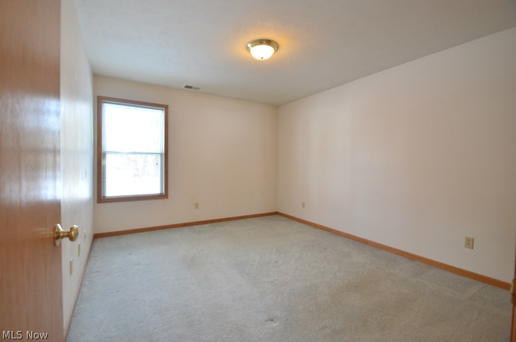 Meadowbrook Village - Residential Lease