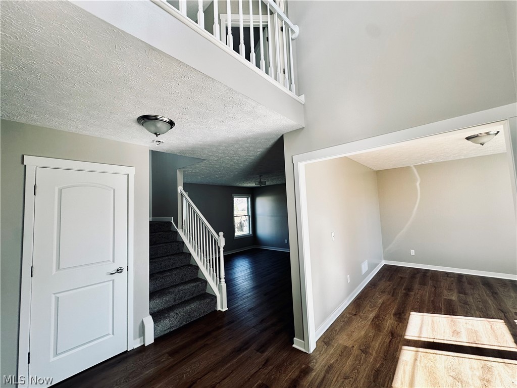 Breakneck Creek - Residential