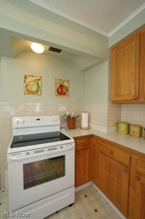 62 MAYFBELV#2 0069 ALL - Residential