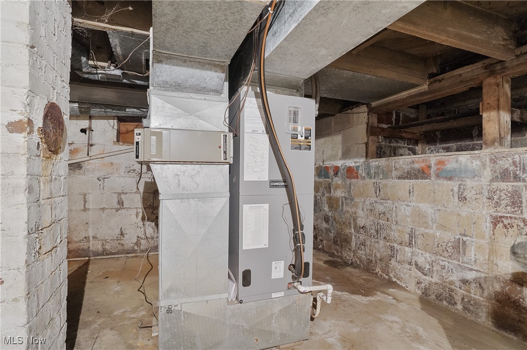 Ione Demes 1 - Residential