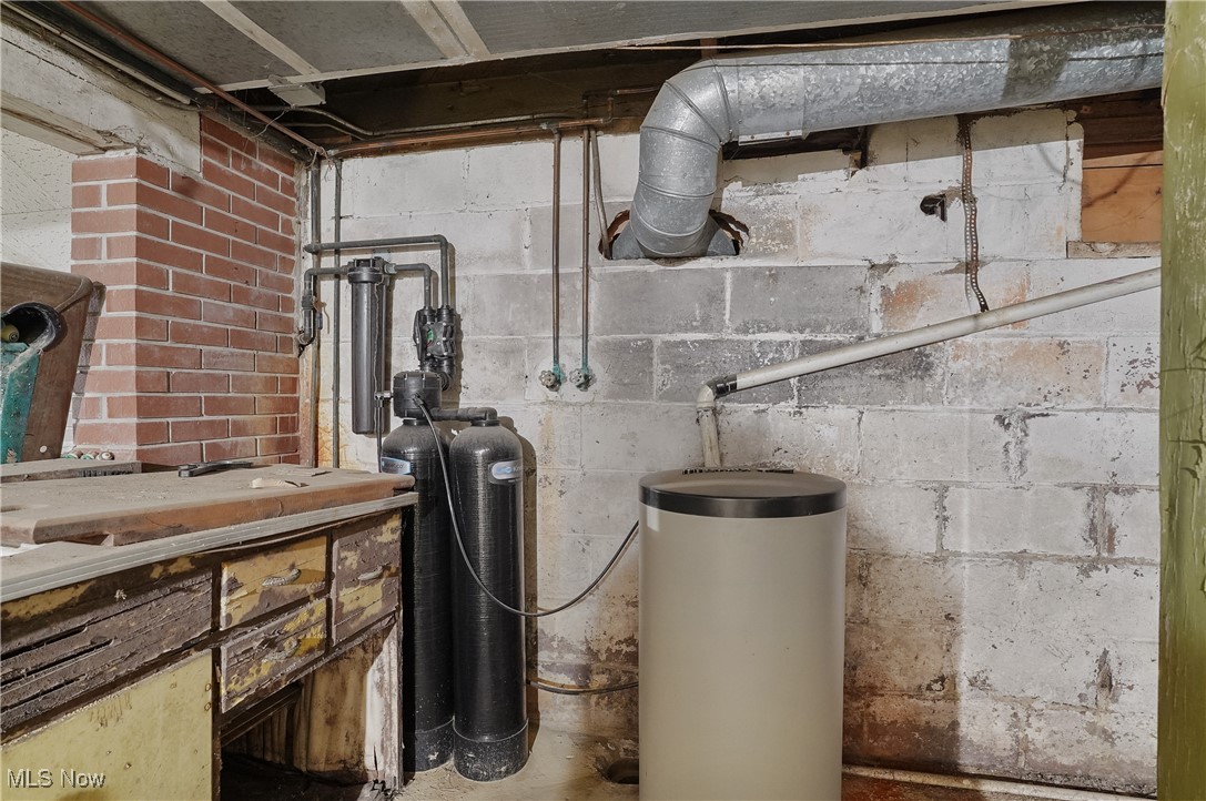 Ione Demes 1 - Residential