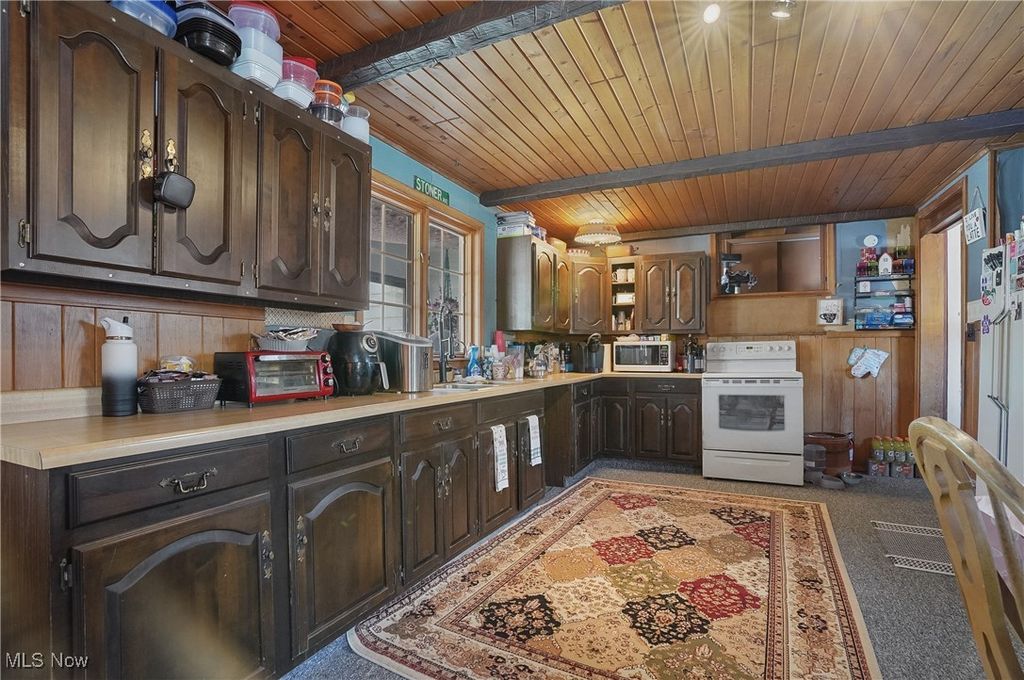 Photo of 8820 Cook Road, Salem, OH 44460 (MLS # 5177817)