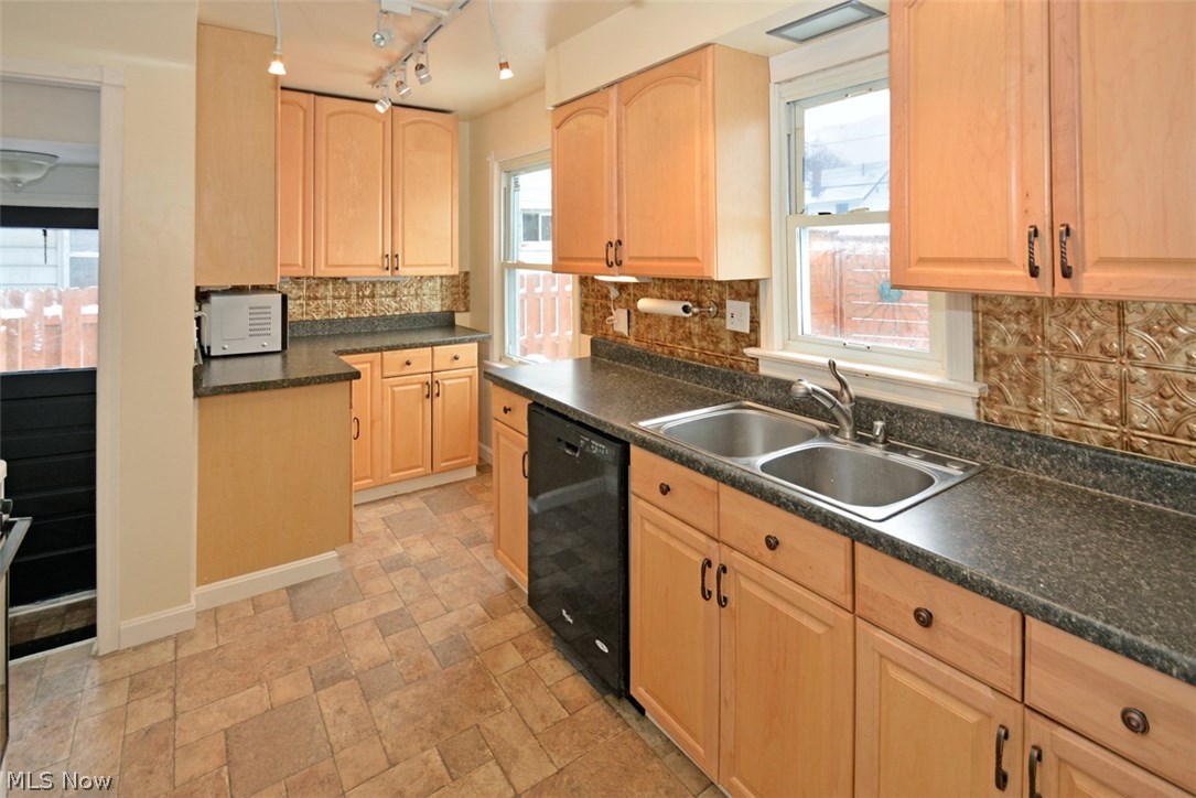 Madison Terrace - Residential