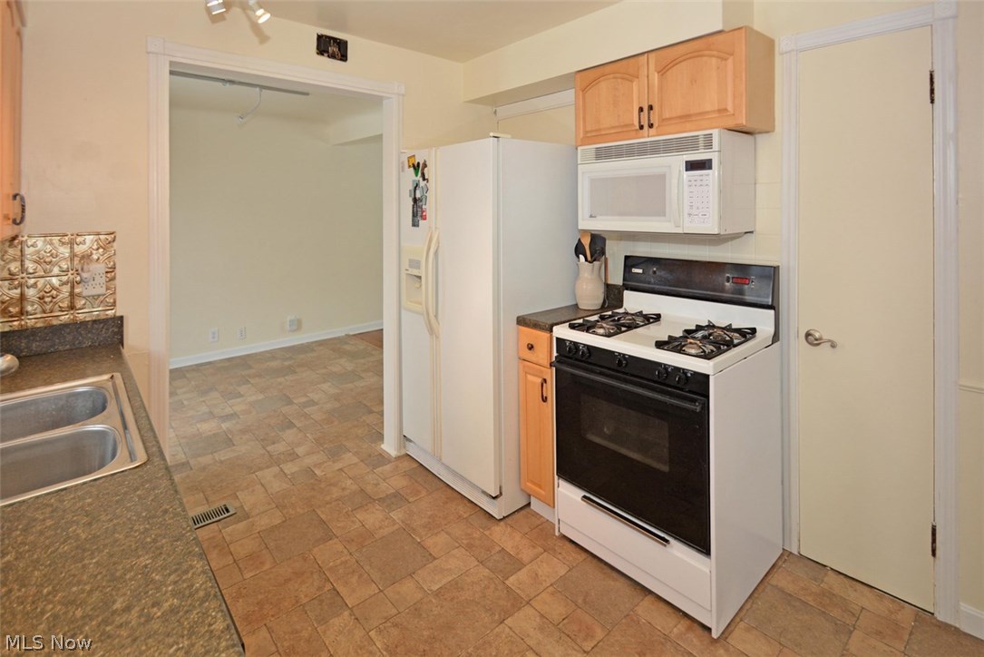 Madison Terrace - Residential