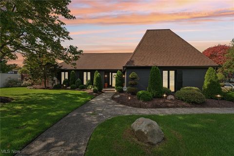 1828 King James Parkway, Westlake, OH 44145 - #: 5078741