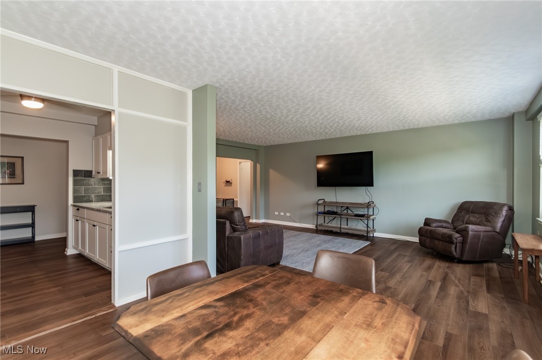 South Park Manor Condos - Residential