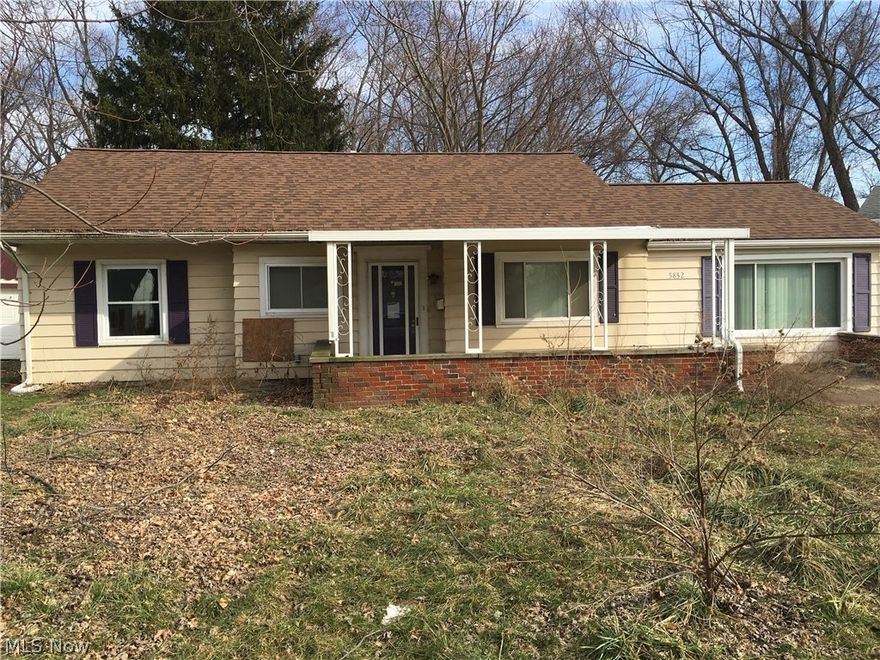 Court Ordered Real Estate Auction. Saturday April 9 at 12:pm Preview 1 hour before. The home is located on on a quiet street. The home features a large master Bedroom (16x15), eat-in kitchen and fenced in backyard. Tax Value of $51,200 (Ashtabula County Auditor). With a starting bid of only $14,000 this is a great opportunity to get a nice home well below the tax value. 

Legal: This is a court ordered real estate auction, Ashtabula County Case # 2010 CV 1310. United States of America acting through The Rural development, United States Department of Agriculture (USDA) v. Rebecca A. Van-Aplphen, et al.  Terms: This is a Foreclosure Auction ordered by  the Ashtabula County Common Pleas Court.  The foreclosure process clears all liens and encumbrances, including back taxes, on the subject property. The property sells with a minimum opening bid of $14,000. A 10% buyer's premium will be added to the high bid to obtain the final contract selling price. The high bidder will immediately writ