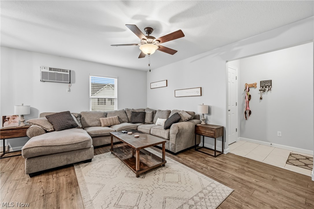 3635-3649 Indian Run Condos - Residential